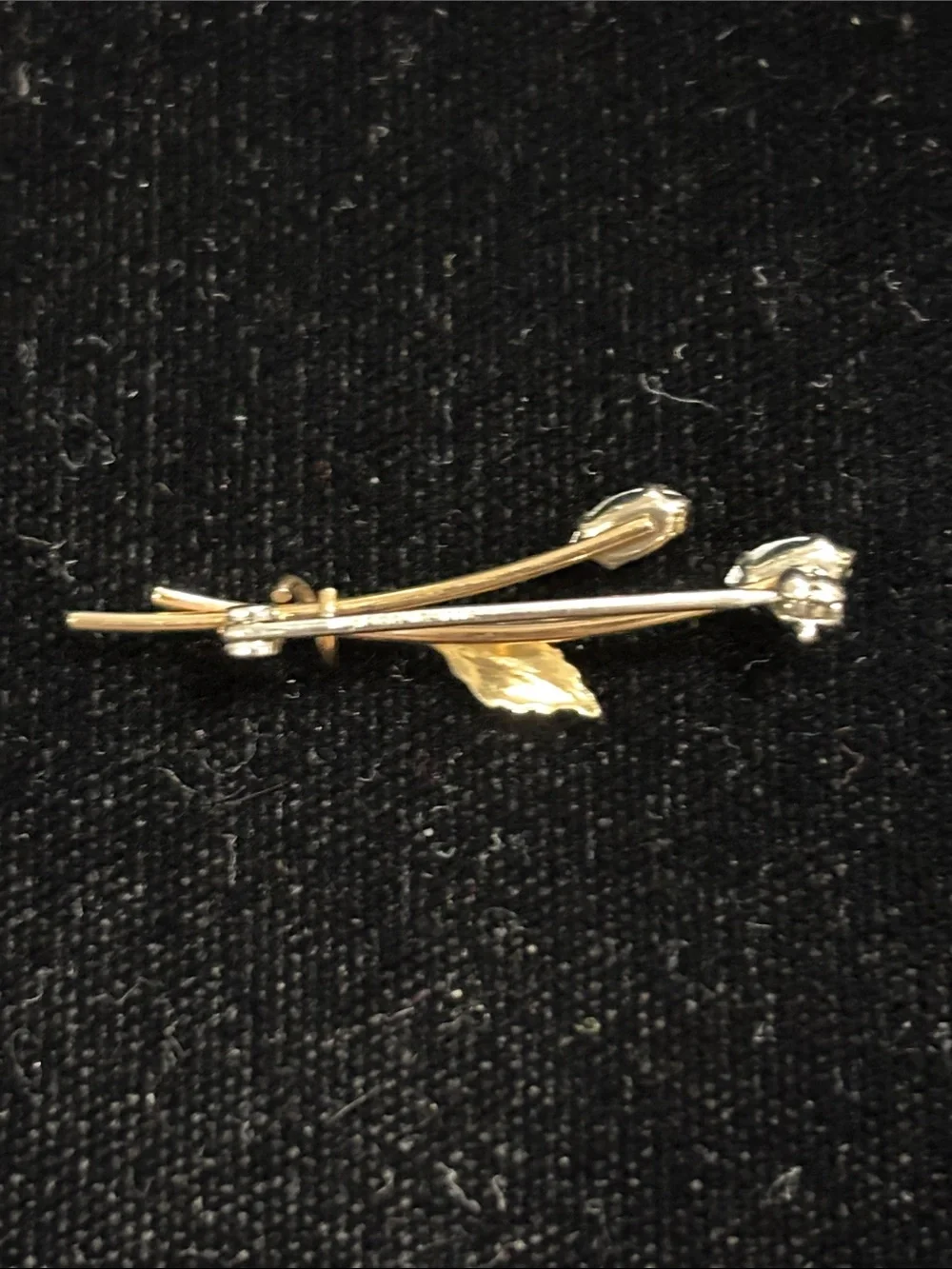 Krementz Dainty Tulip Brooch